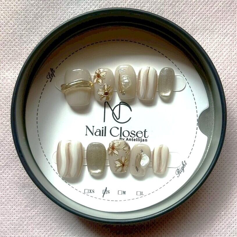 アイボリーフラワーグロウ|premium ネイルチップ