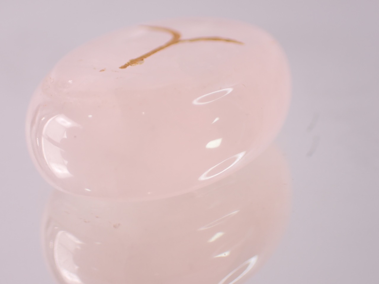 【定期便利用者様限定】ルーン文字入り　ローズクォーツ　 [D1-48]