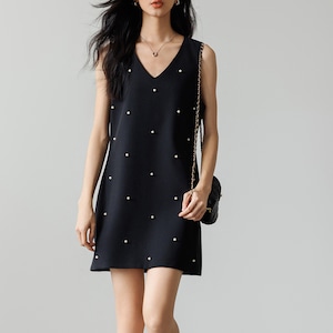 Sleeveless beaded design short skirt S29