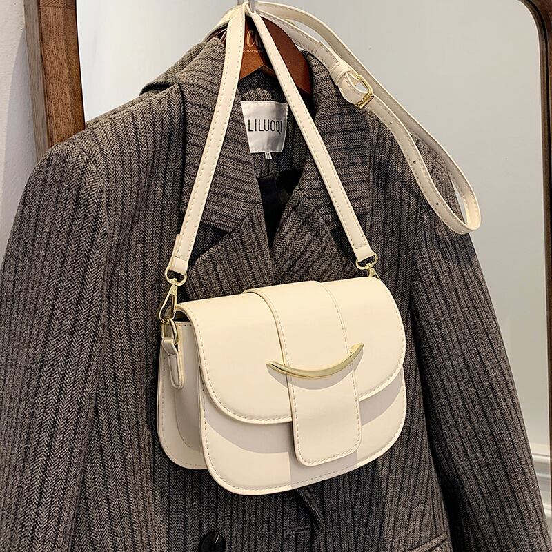 レッドシングル メッセンジャーバッグ サドルバッグ シートバッグ Tiancai_Wing_Bag49123743637