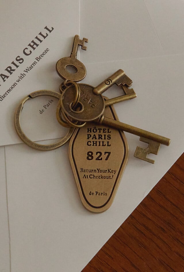 827 Hotel Room Keychain / ホテル ルーム キーチェーン 827 Hotel Room Keychain / ホテル ルーム キーチェーン