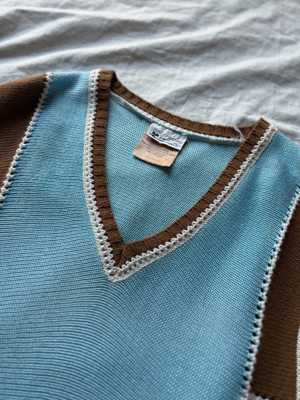 "COURREGES" 70-80s Sleeveless knit