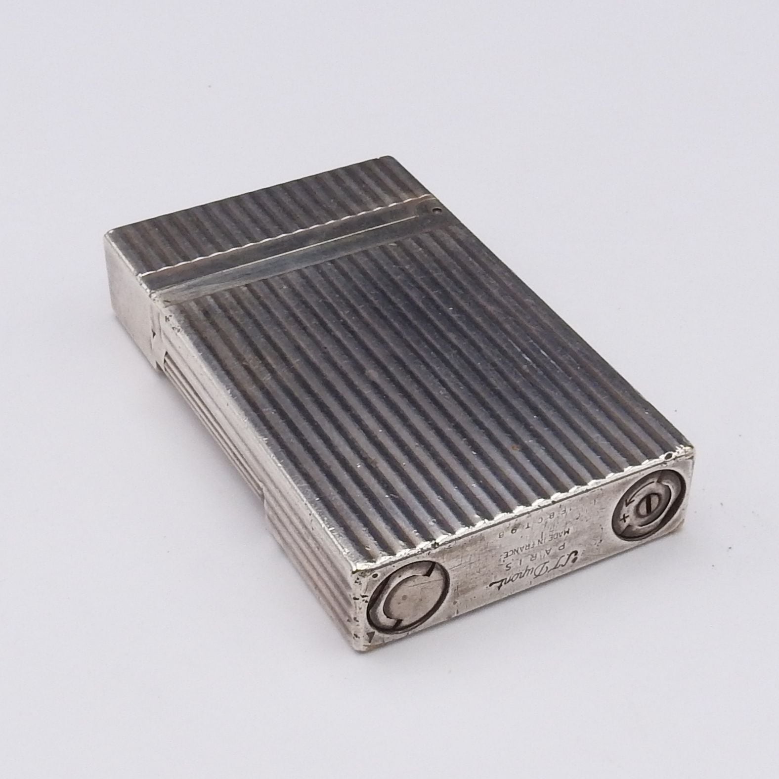 S.T Dupont 快音 エス テー デュポン ライン2 ガスライター シルバー