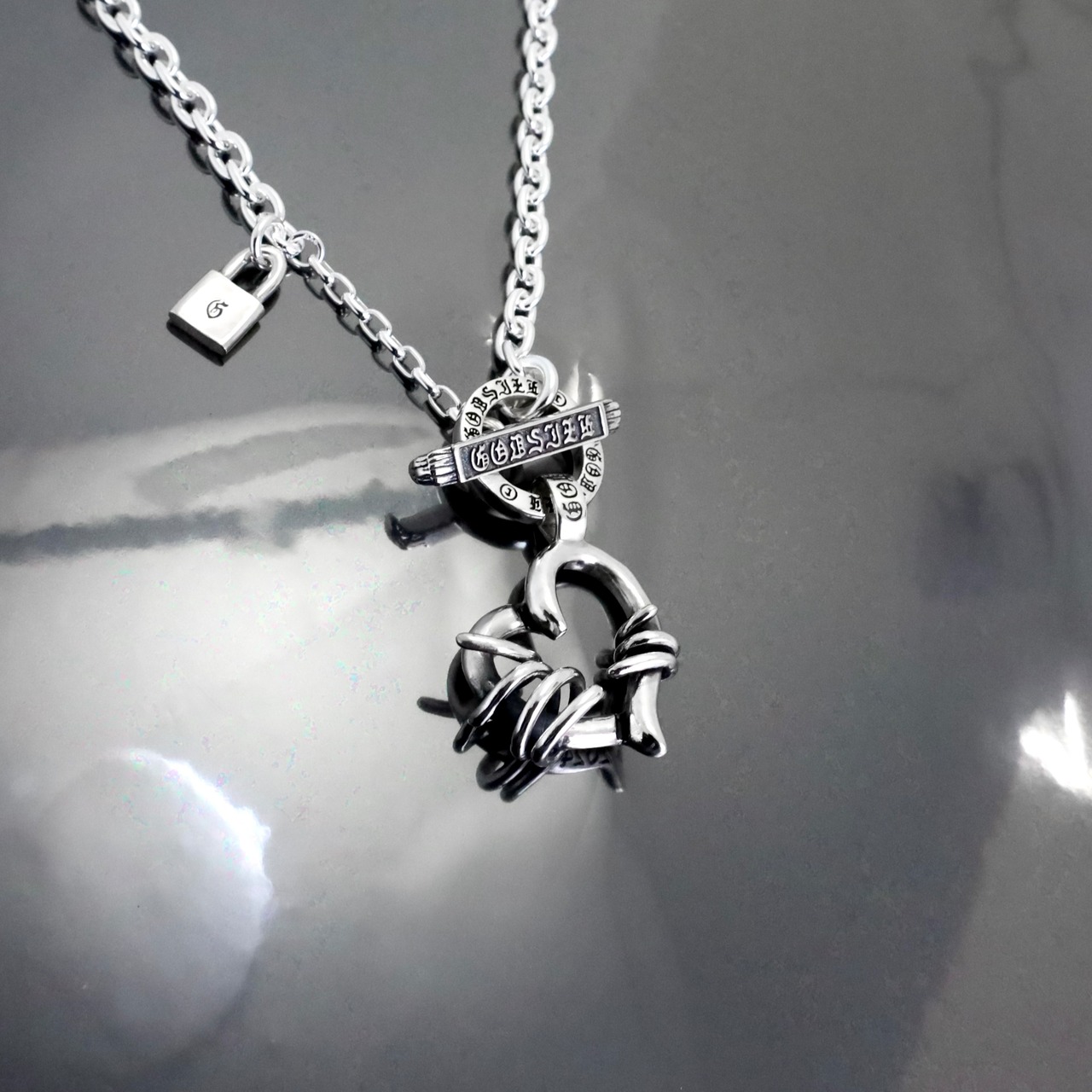 THORNY HEART NECKLACE T-BAR / ソーニーハートTバーネックレス