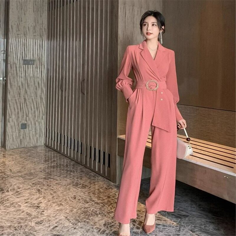 セットアップ ワイドレッグパンツ 袖あり 長袖 Vネック ベルト かわいい 大人可愛い きれいめ シンプル カジュアル 大人 上品 おしゃれ お洒落 かっこいい 大人女子 こなれ感 スポーティー ラブリー キュート ガーリー ルーズ クール セクシー 主役級 存在感 甘い 無地 春 秋 10代 20代 30代 レディース 女性用 ママ デート お出かけ 女子会 休日 パーティー イベント 旅行 ホテル ショッピング 着回し 普段使い お揃い 双子 韓国 韓国系 オルチャン ファッション コーデ