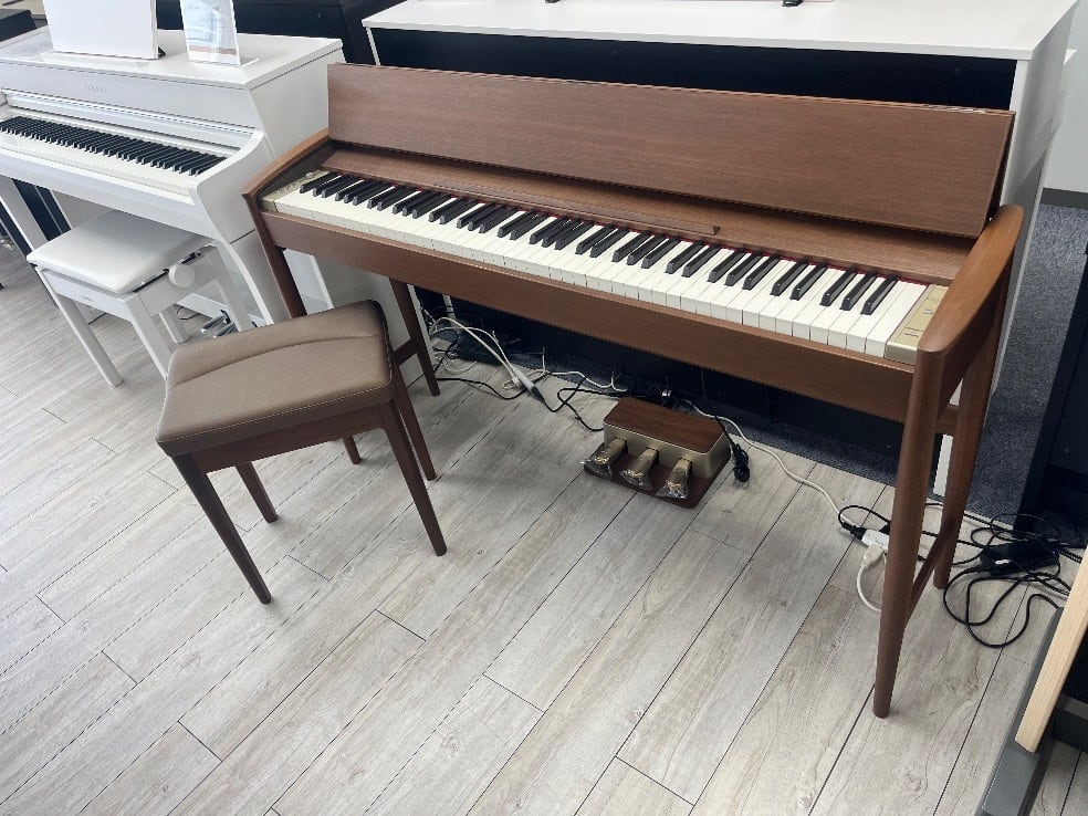 ★90931【電子ピアノ】ROLAND KF10KW 19年製