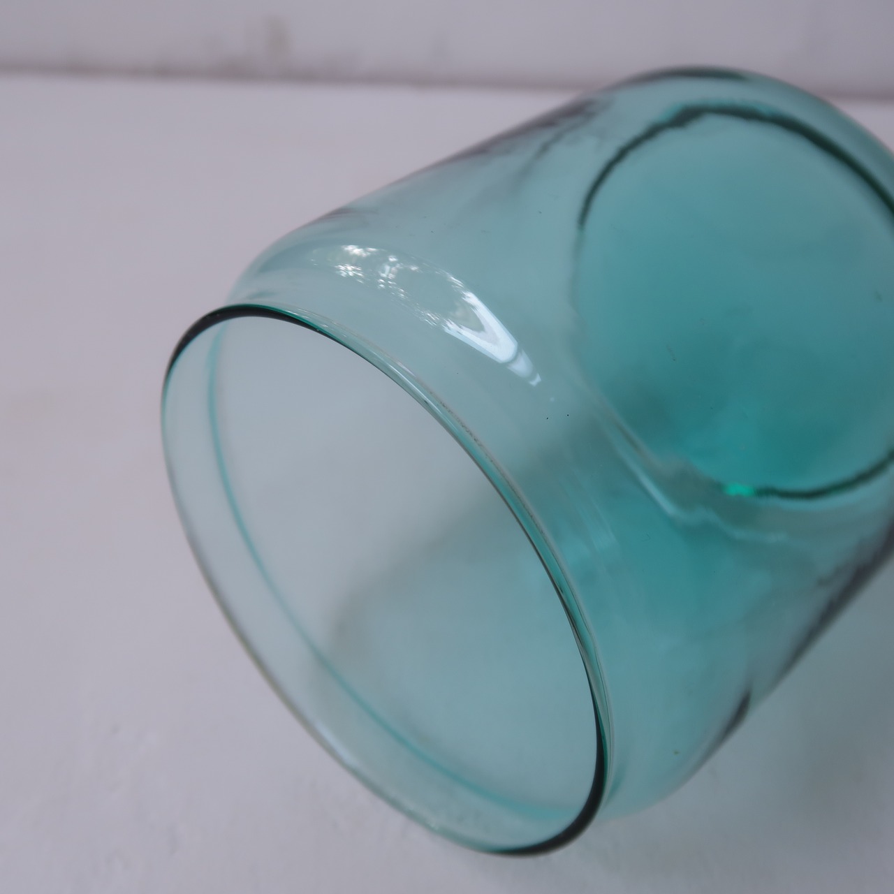 スカイブルーの花瓶