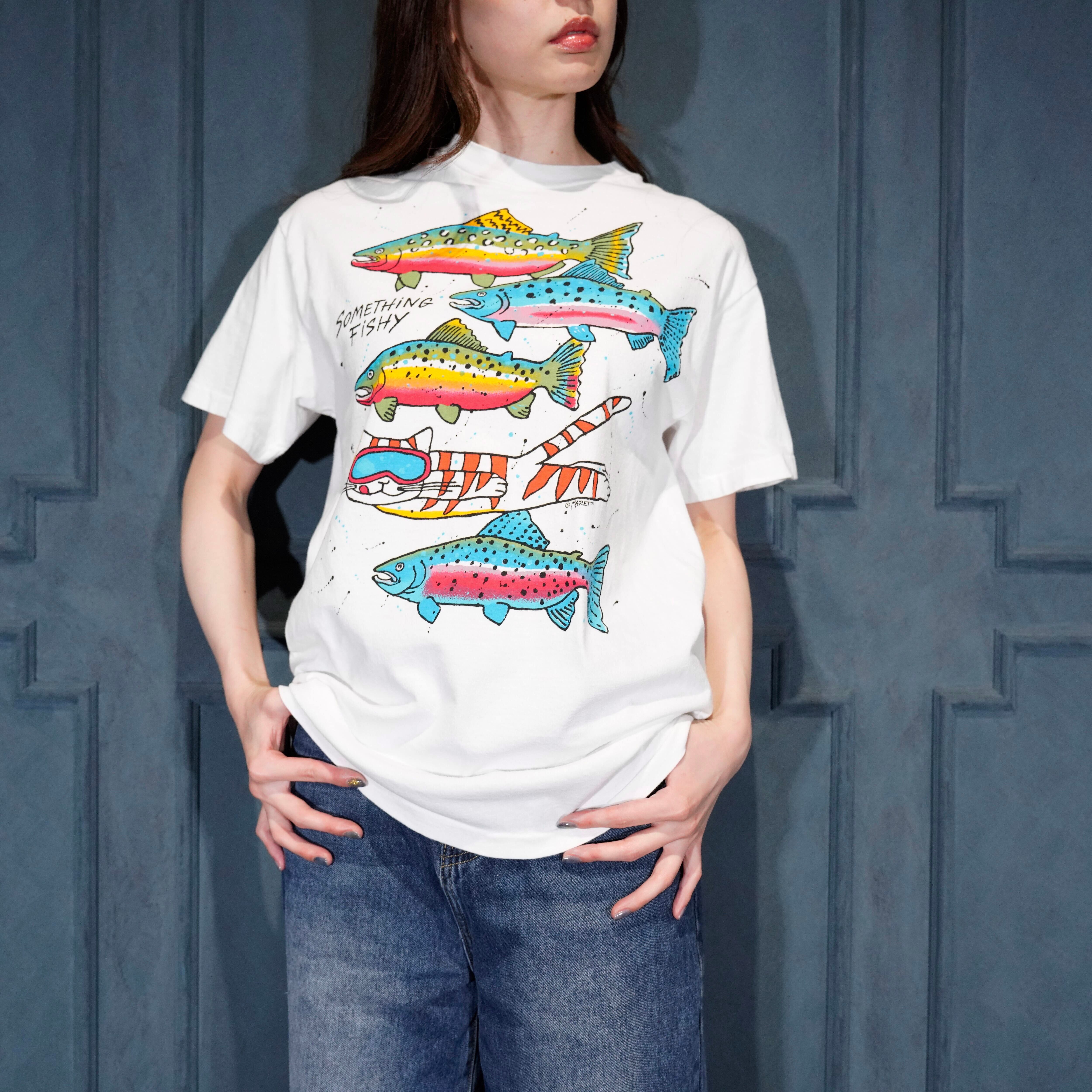 yukiです。♡インテリア♡レピドス♡ジャクソンマティス♡海の絵 SPECIAL ITEM* 90's USA VINTAGE Hanes MAREY SOMETHING FISHY