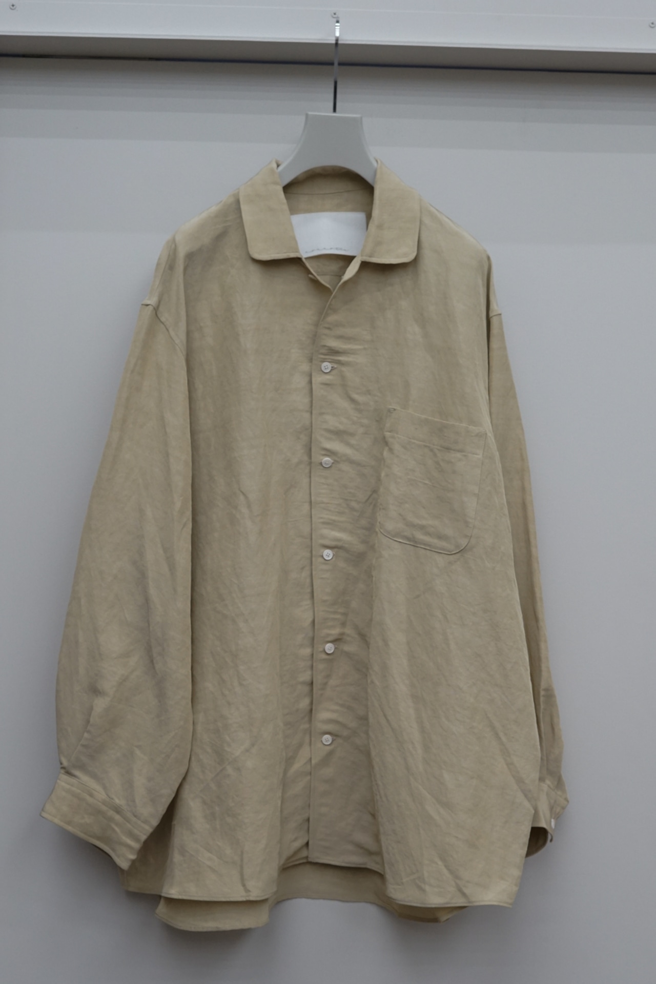 Nonnotte / Calm Oversized Open Collar Shirt