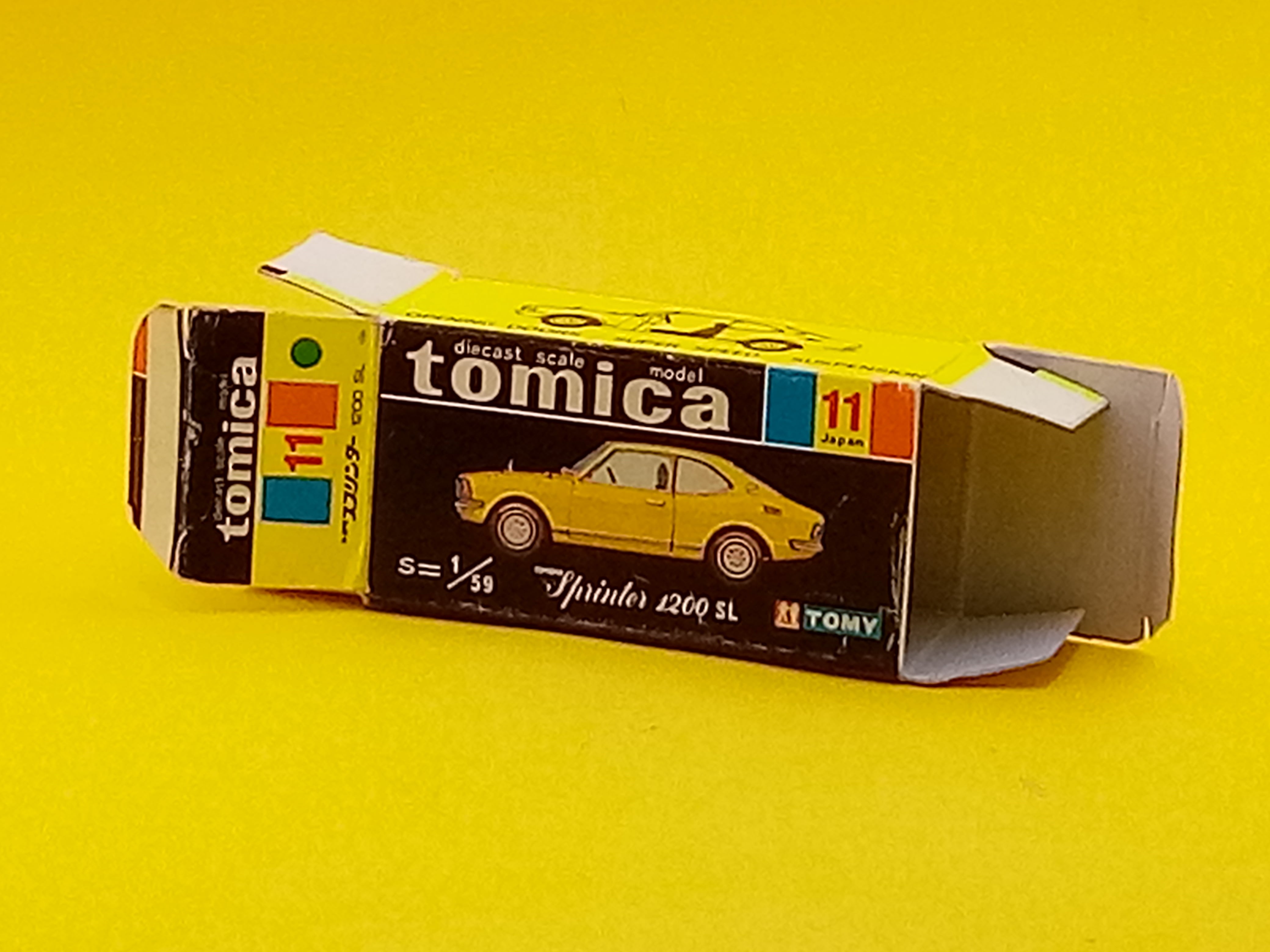 外箱のみ】トミカ 11 トヨタ スプリンター 1200 SL 香港製/黒箱 