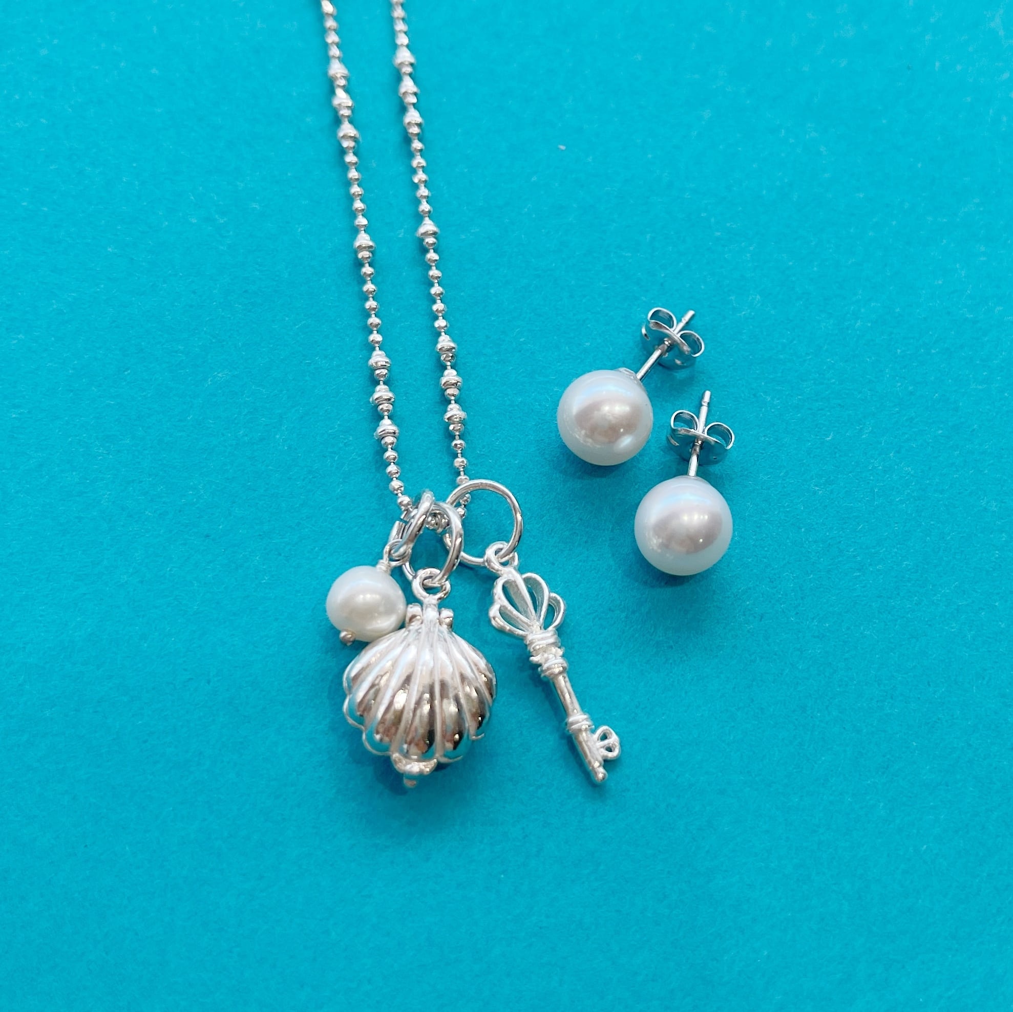 パール スタッドピアス まん丸 直径0.7 cm | 【公式通販】鎌倉の