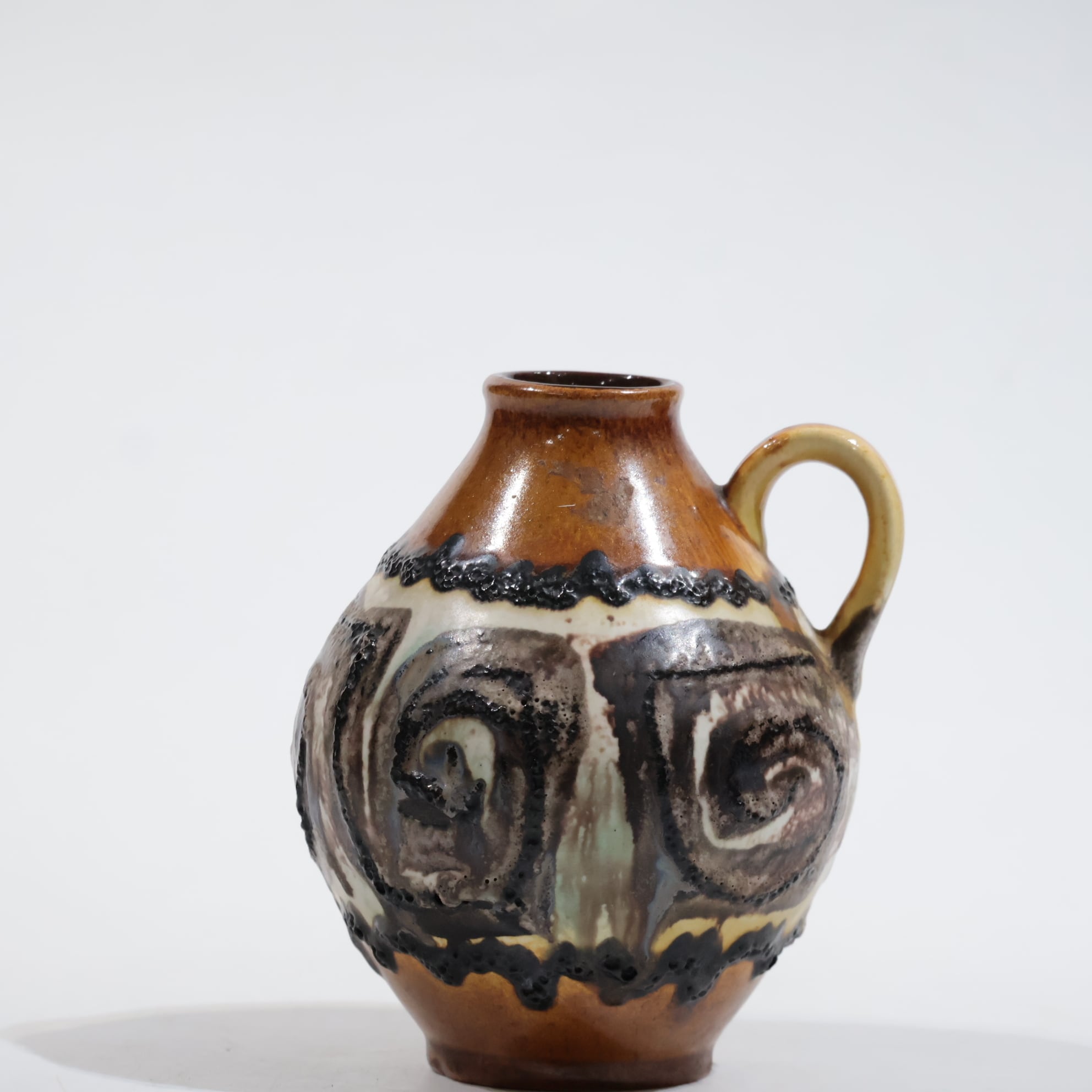 Carsten | Fat Lava & German Art Pottery