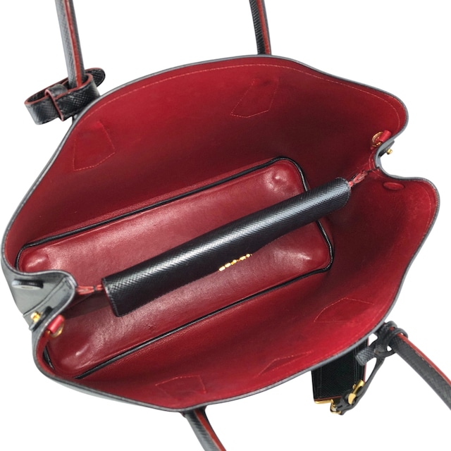 PRADA プラダ ハンドバッグ ブラック トライアングルロゴ レザー vintage ヴィンテージ オールド n54bxv