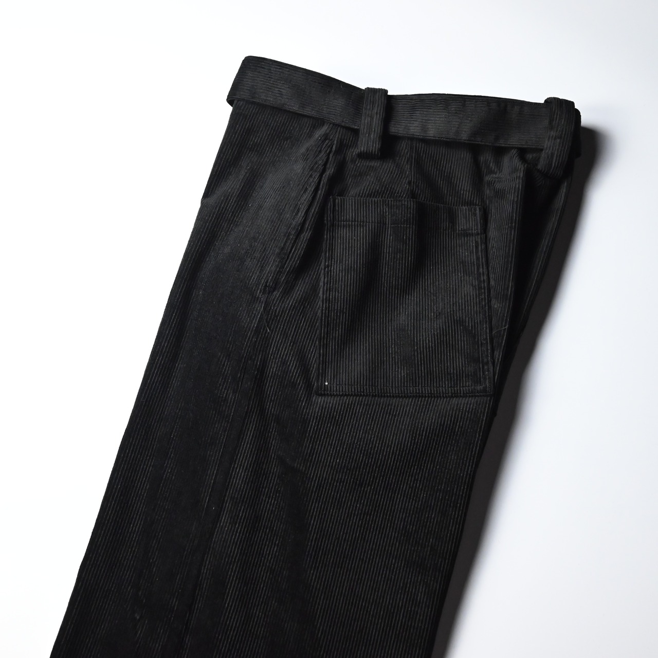 INTERIM / 9W LINEN COTTON CORDUROY BELTED MIL BAGGY TROUSER