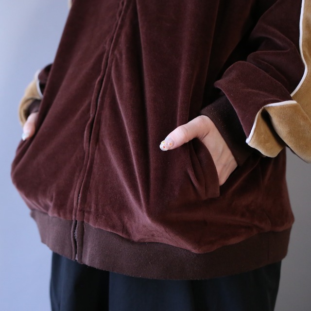 bi-color and piping design loose silhouette velours track jacket