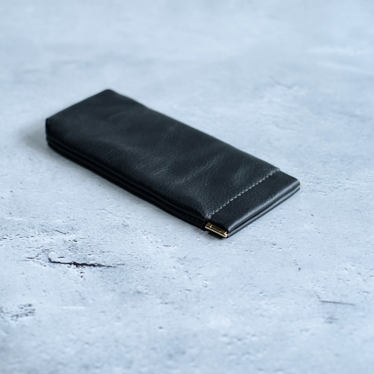 SS GLASSES CASE 01 BLACK | qan:savi