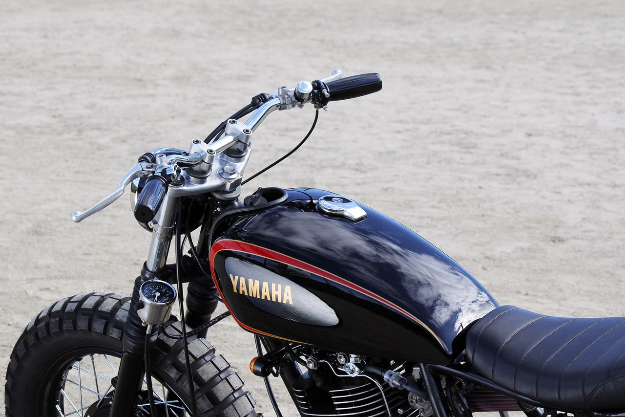 AMAL364type Throttle holder BLACK