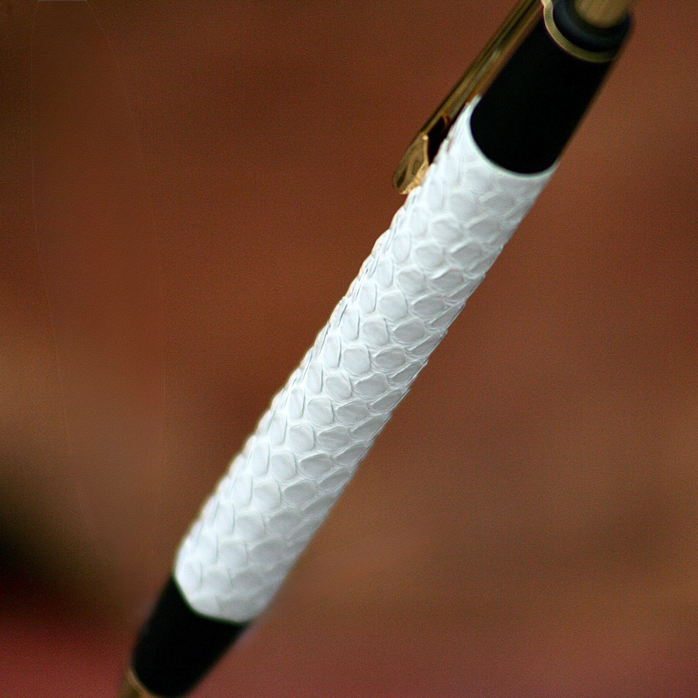 シックザール　巳年限定　パイソンレザー 白蛇革 ボールペン　schicksal シックザール巳年限定パイソンレザー 白蛇革 ボールペンschicksal