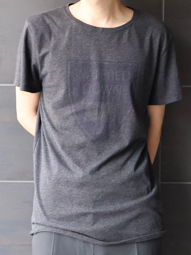 【a.p.c】 graphic design top