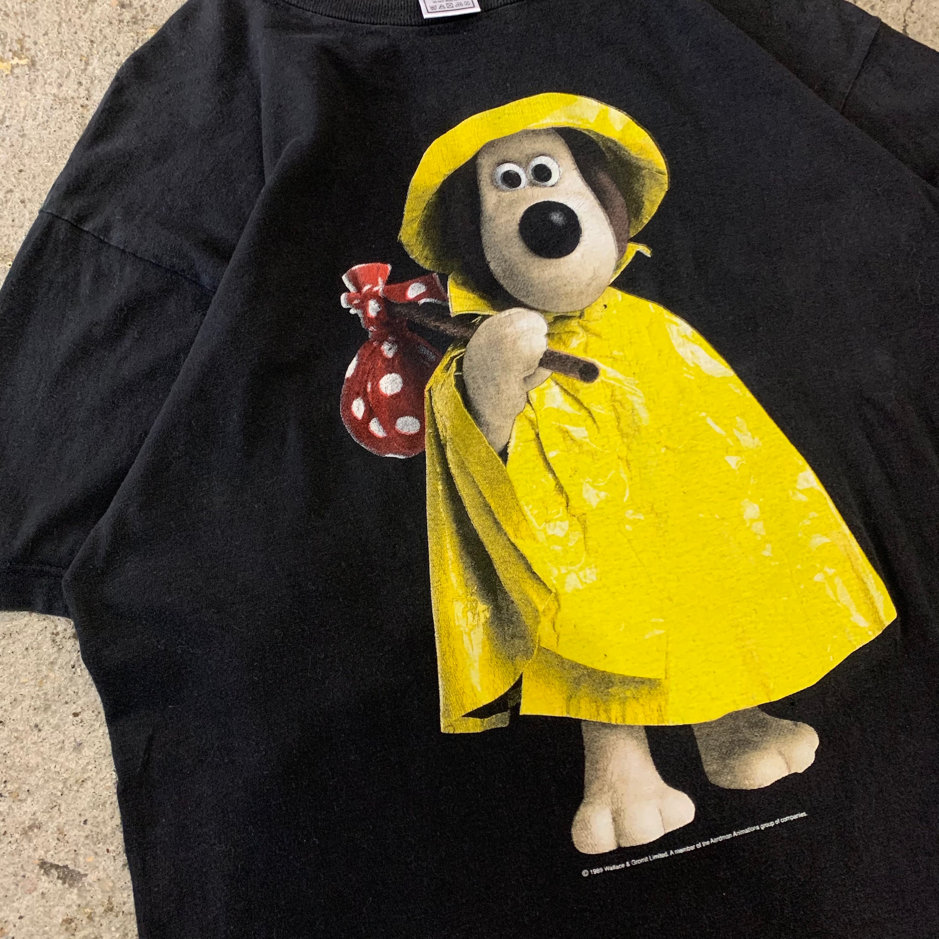 90s wallace & gromit T-shirt | What’z up powered by BASE