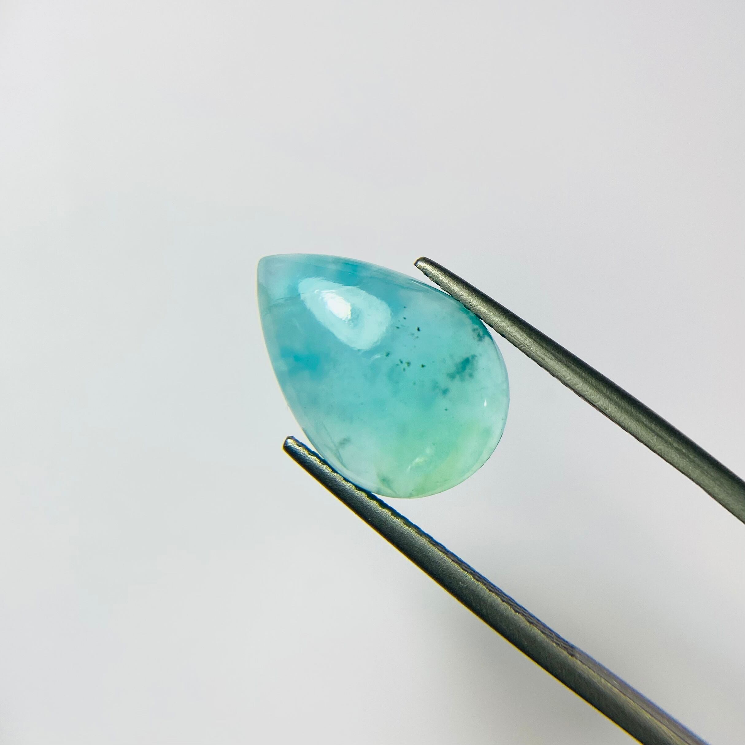 グラデーションブルーオパール