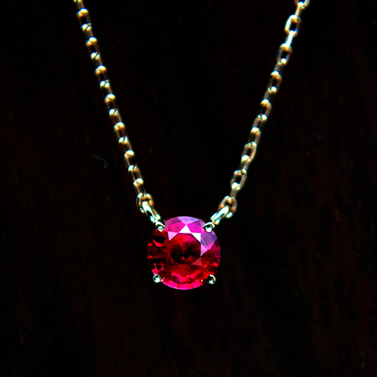 ピジョンブラッド ルビー 0.14ct K18 ネックレス Lumière 【GIA鑑別書付】 | JEWELRY KANON powered by  BASE