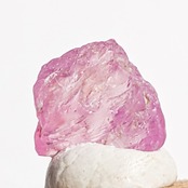【588】ピンクサファイア ベトナム産 1.89ct