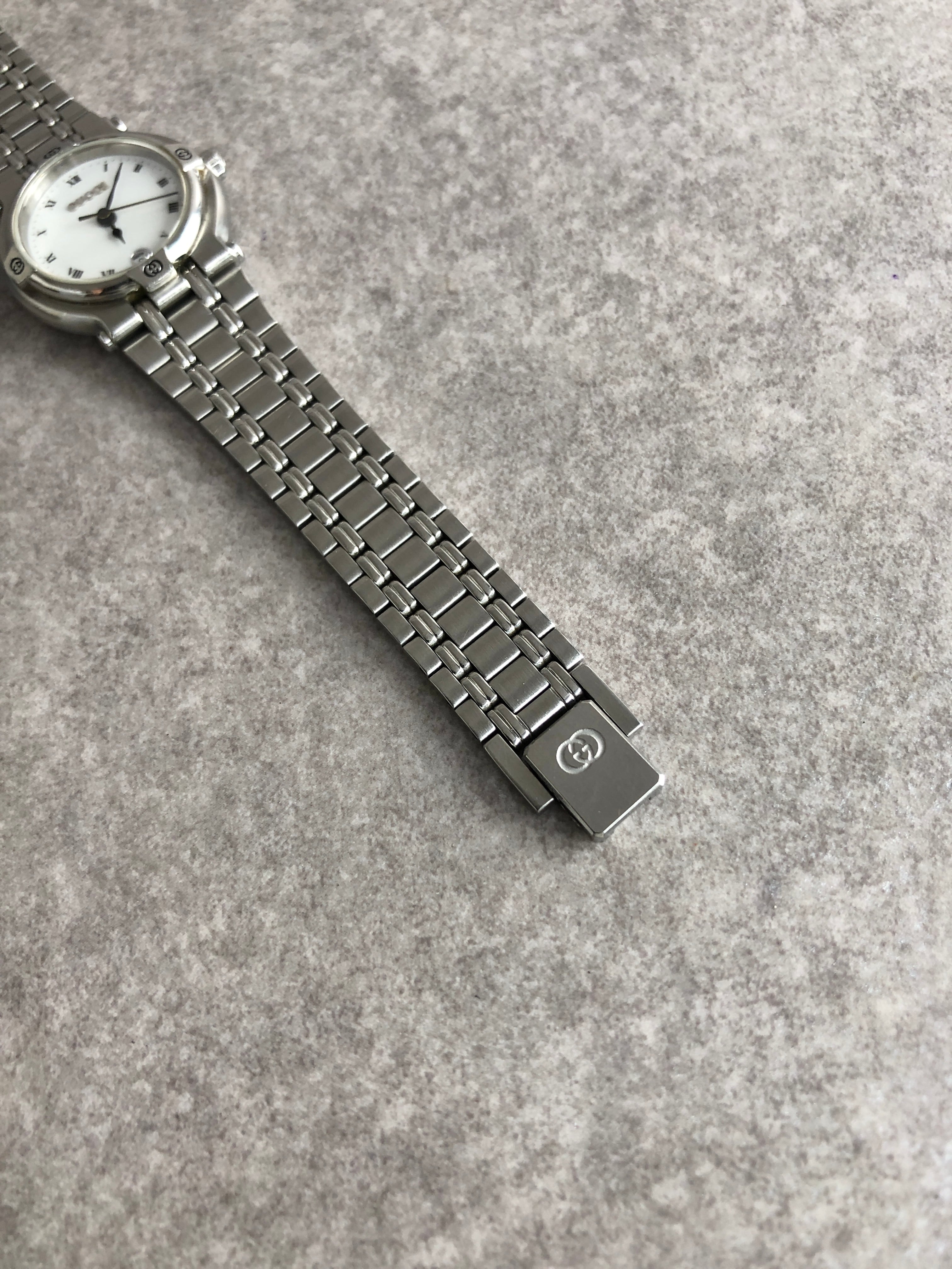 GUCCI グッチ 腕時計 シルバー GG ステンレススチール 9100L vintage