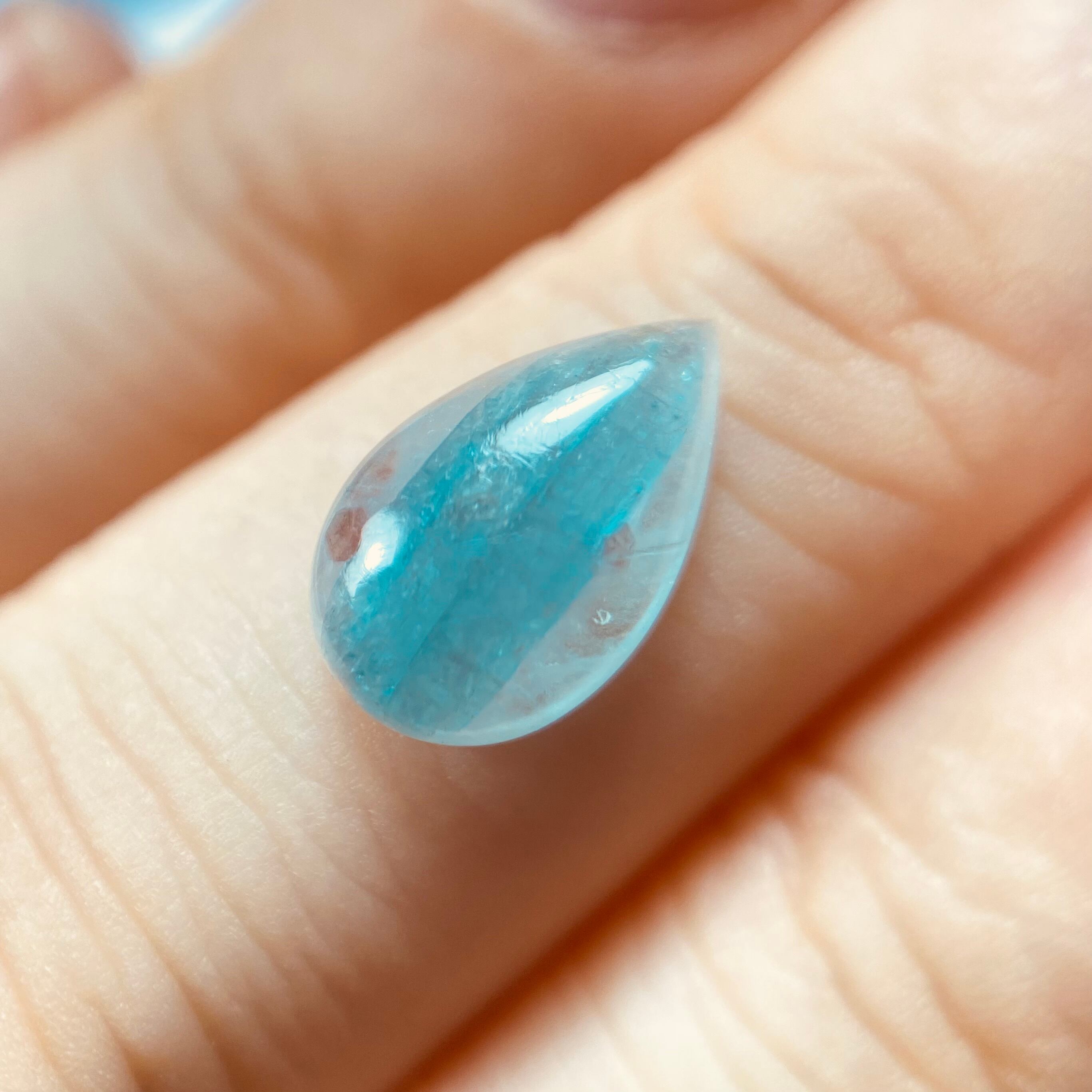 アートなパライバトルマリンインクオーツ