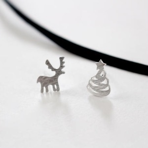 Christmas tree earrings