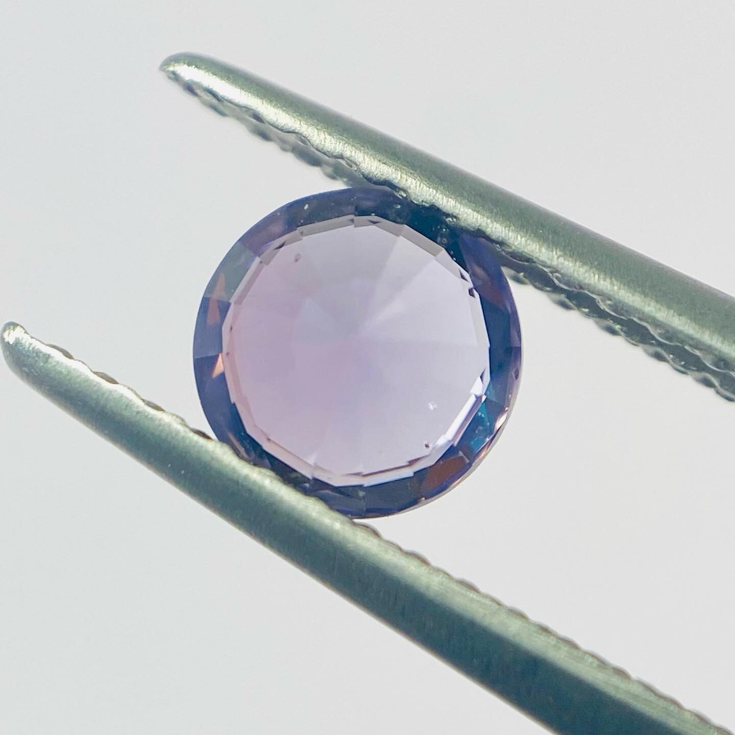 ブルーベリーマカロンなパープルスピネル