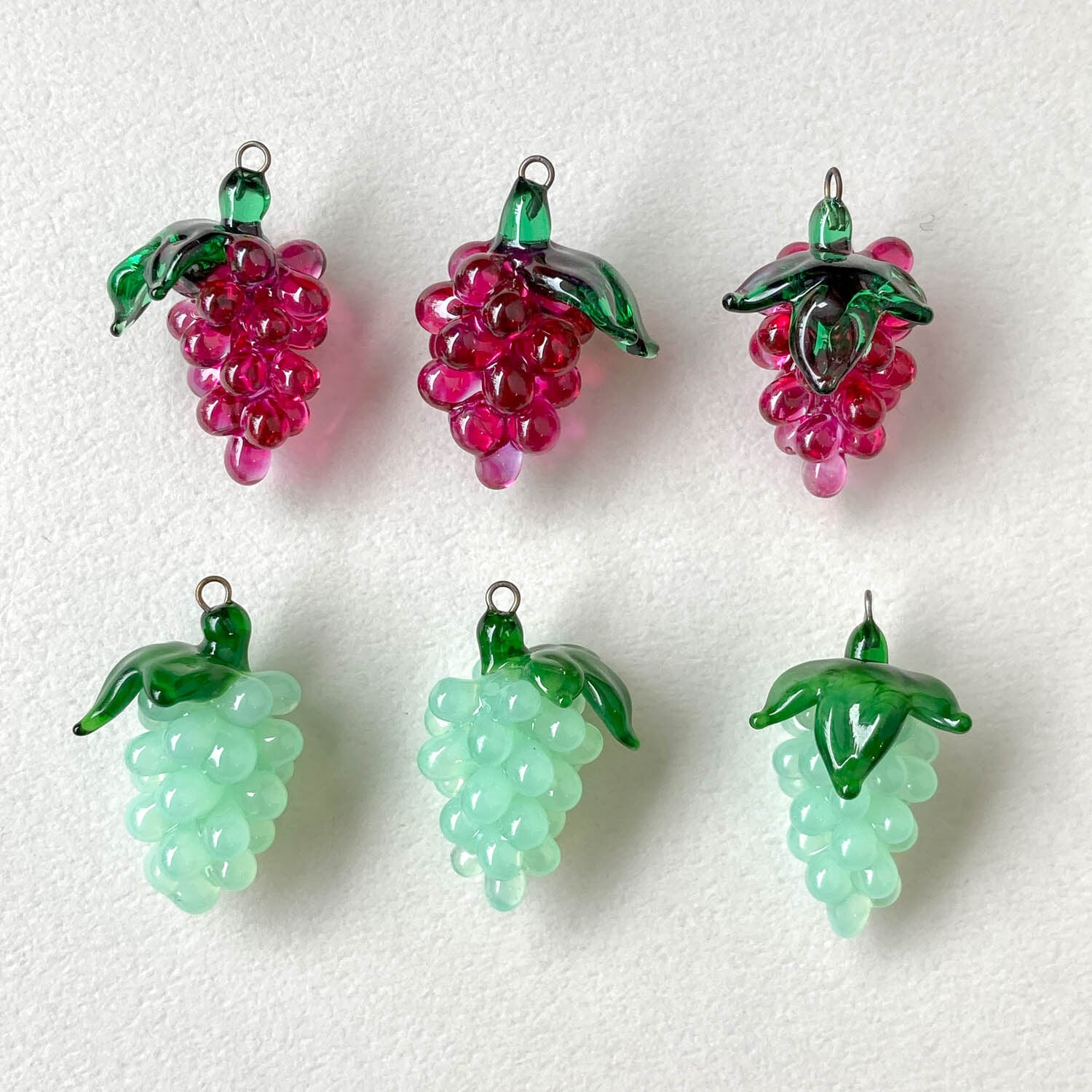 葡萄のチェコガラスチャーム | Dua-アクセサリーパーツショップ