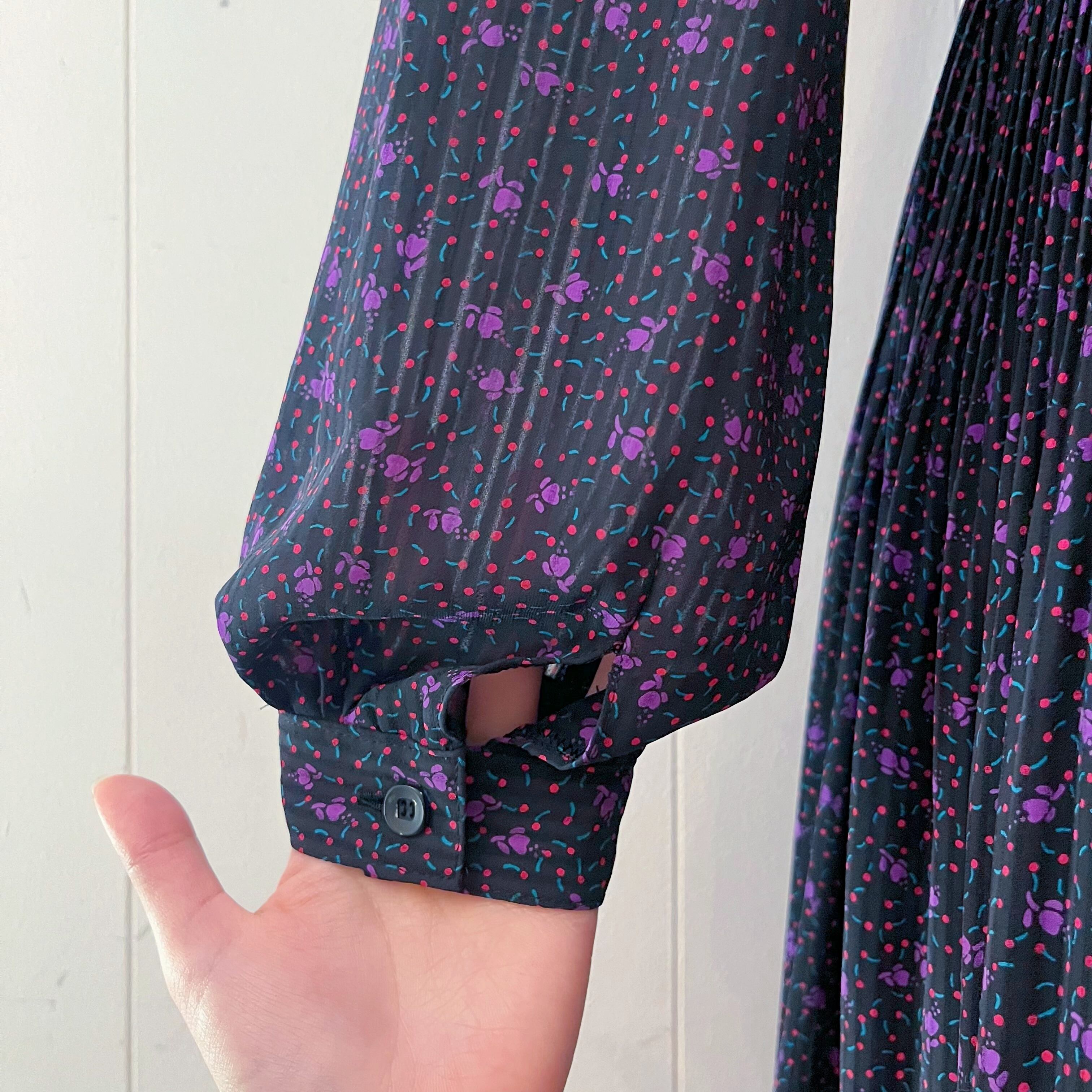 purple heart dot pleats one-piece