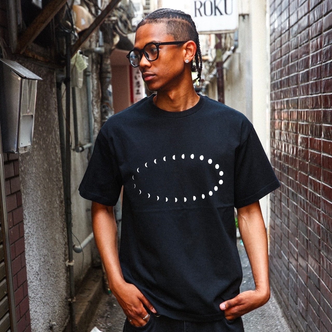 MOON PHASE PREMIUM COTTON BOX TEE