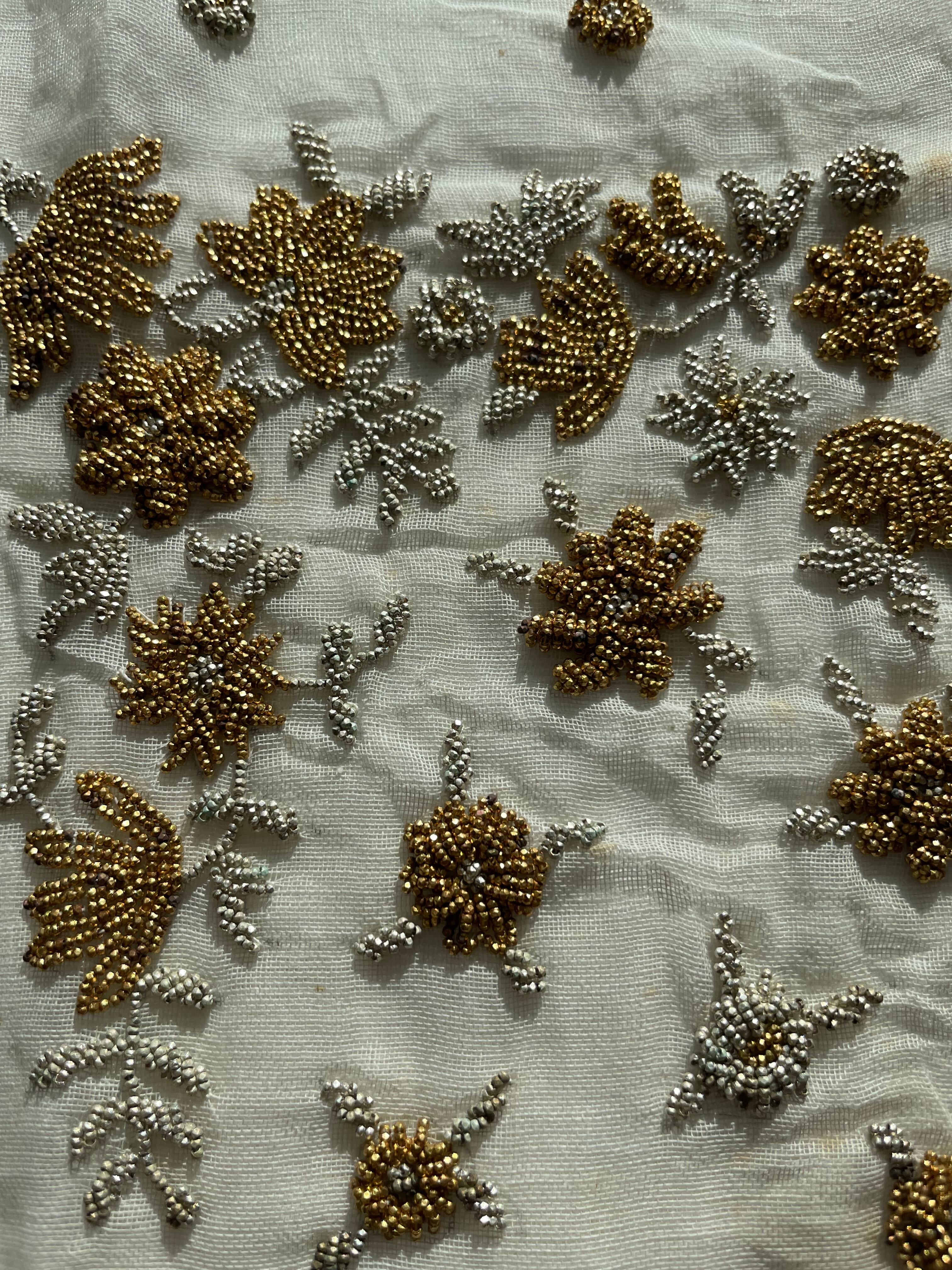 ビーズ刺繍 送料込み表示】ref : 970 アンティークマイクロメタルビーズ刺繍