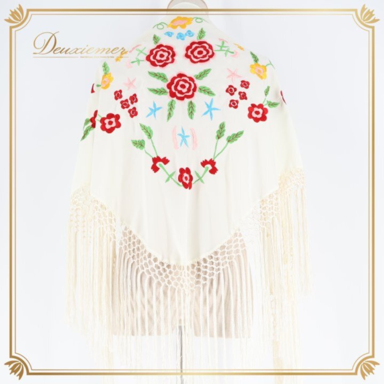 フラメンコ 衣装 シージョ ピキージョ ホワイト系 レッド系 グリーン系 白 赤 緑 刺繍 花柄 フレコ トライアングル 小物 飾り 装飾 ダンス パーティ 発表会 フラメンコ衣装 フリル 衣装小物 ダンス小物 舞台衣装 発表会用 ライブ衣装 刺繍デザイン 花柄刺繍 フリンジ 小物飾り 装飾用