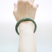 【内径 約58mm】 komaru green 翡翠バングル A貨翡翠 jd_bg1549