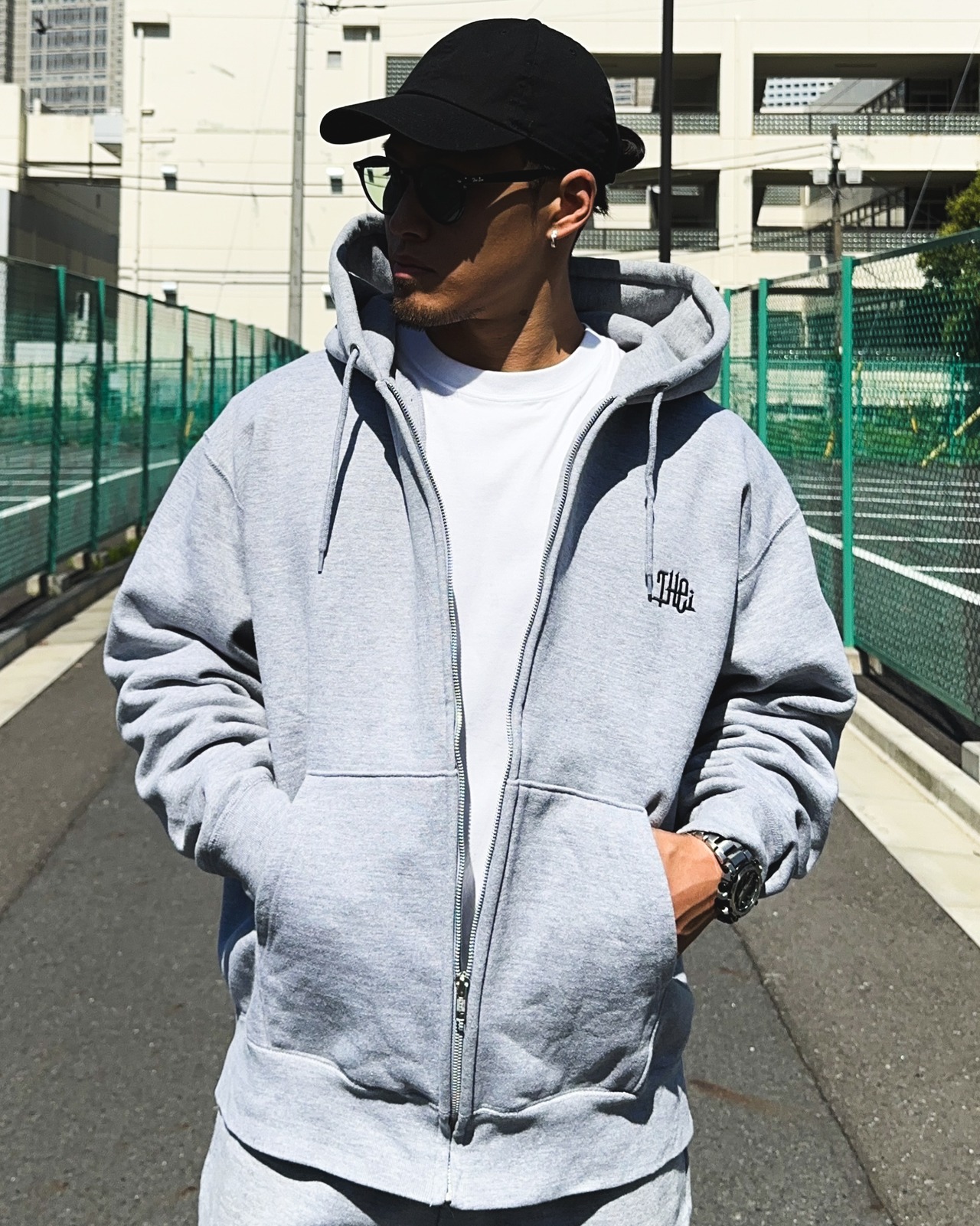 ARABIC ONE POINT HEAVY WEIGHT ZIP UP SWEAT HOODIE - GRAY