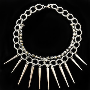Silver spike chunky necklace