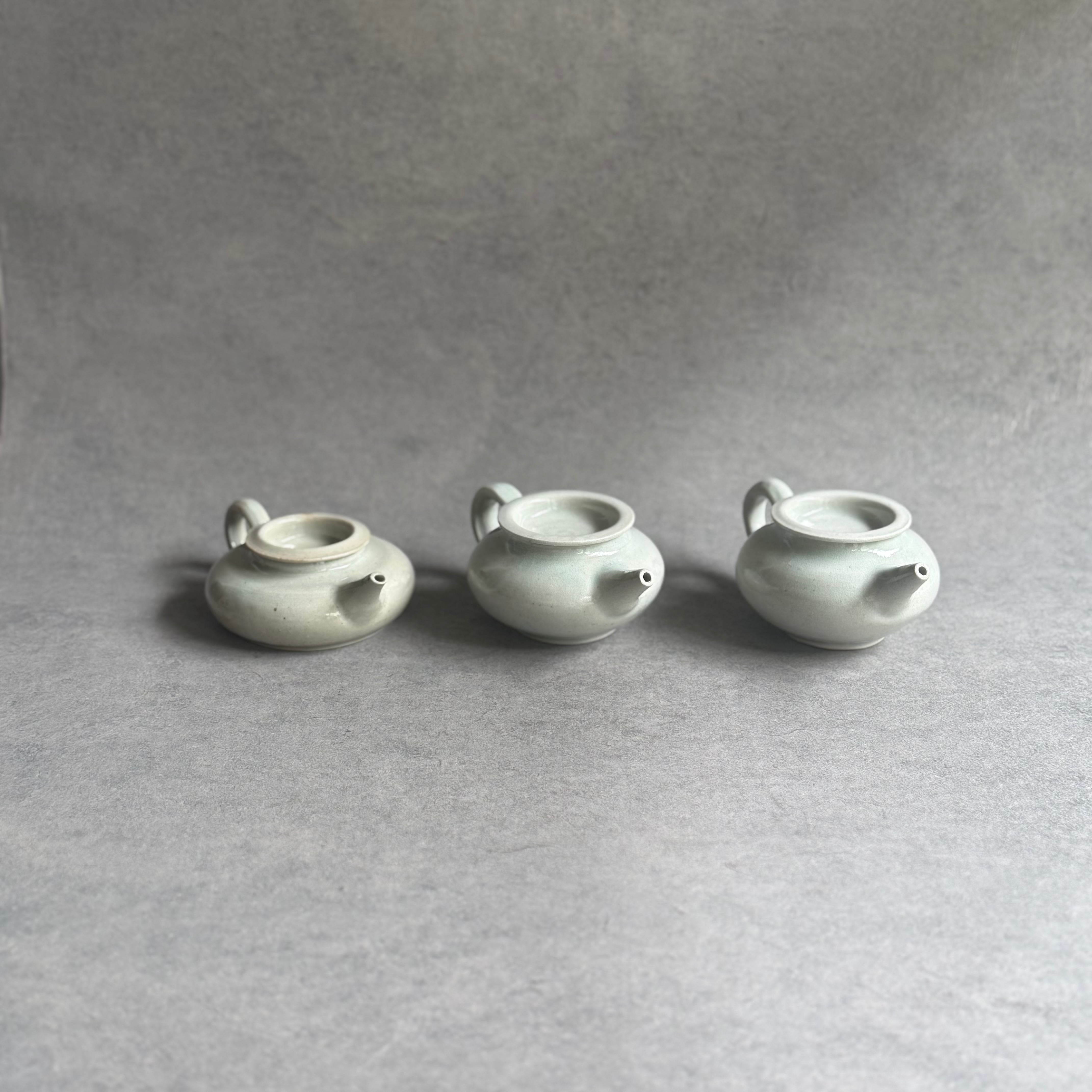 日高伸治 白磁茶壺 M | gallery 一白