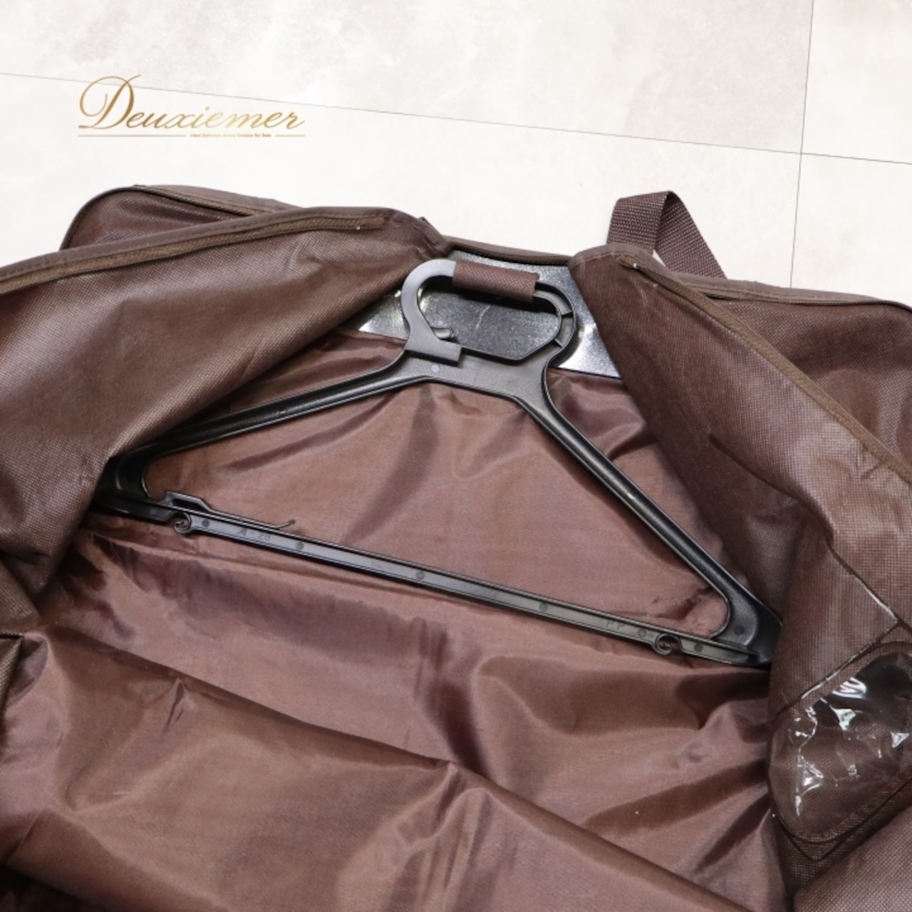 フラダンス 小物 ガーメントバック ブラウン系 マカマカ MakaMaka バッグ 茶 ハワイアンプリント 不織布 ダンス小物 ファスナー 持ち運び 練習 レッスン イベント 発表会