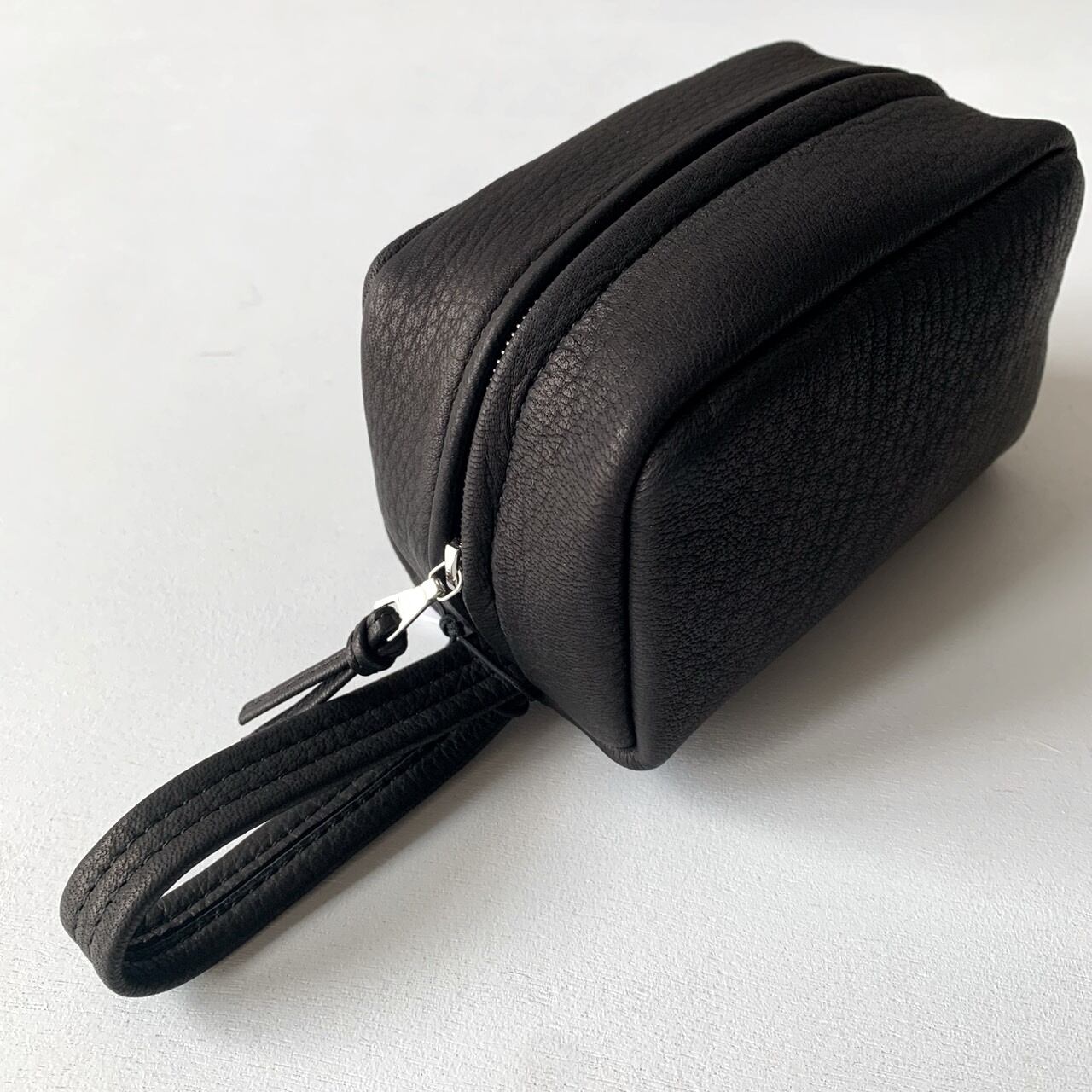 Aeta】DEER LEATHER / SQUARE POUCH/ DA116 | eighty88eight