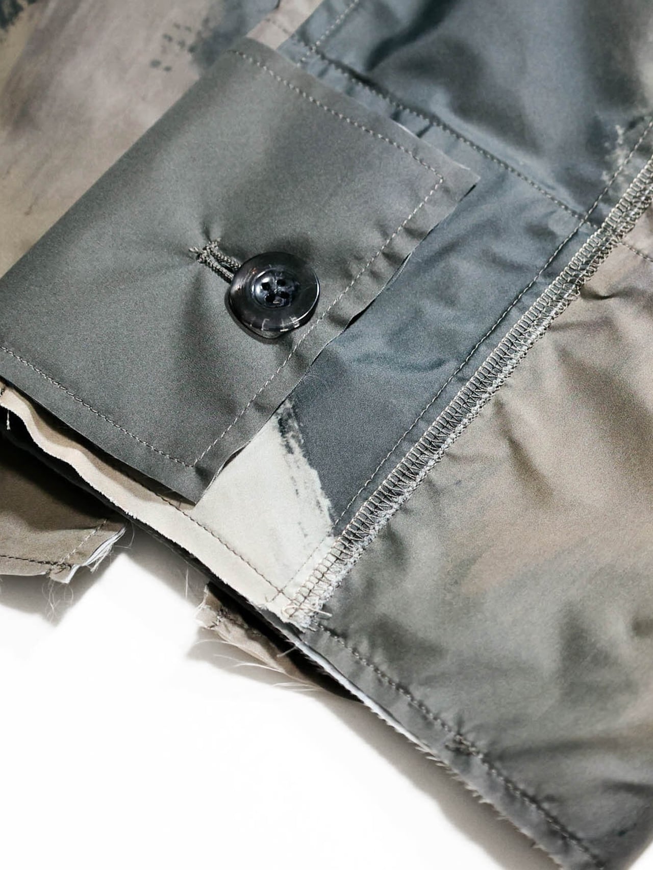 UNEEK BASEMNT - Discover independent style.