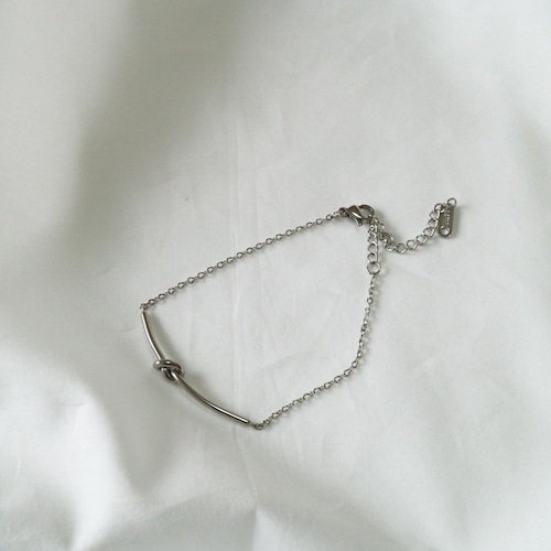 stainless knot bracelet B010