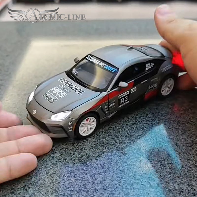 TOYOTA GR86 ZN8 1/32 ミニカー 全3色 ライト点灯 エンジンサウンド