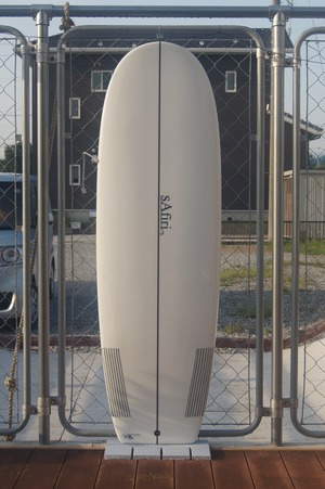 SIMMONS 5'8 TWINZER：5'8-21 7/16-2 13/16 (172.72-54.45-7.14)