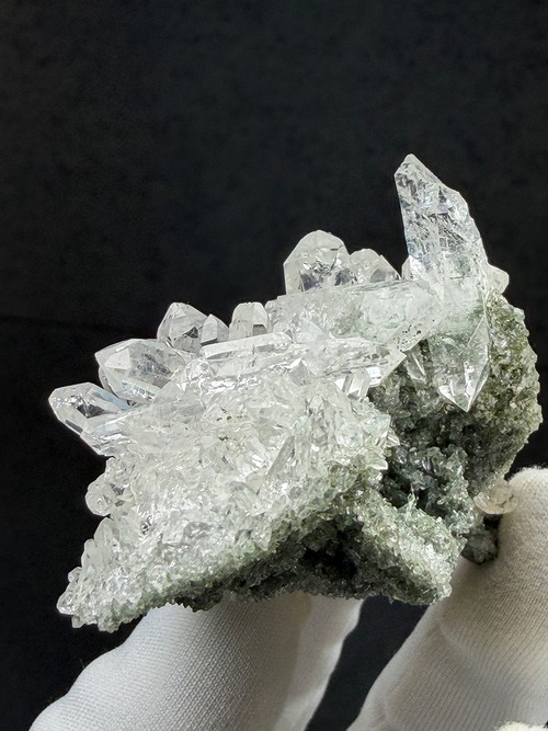 クォーツクラスター×クローライト【ML-0096】インド マニハール