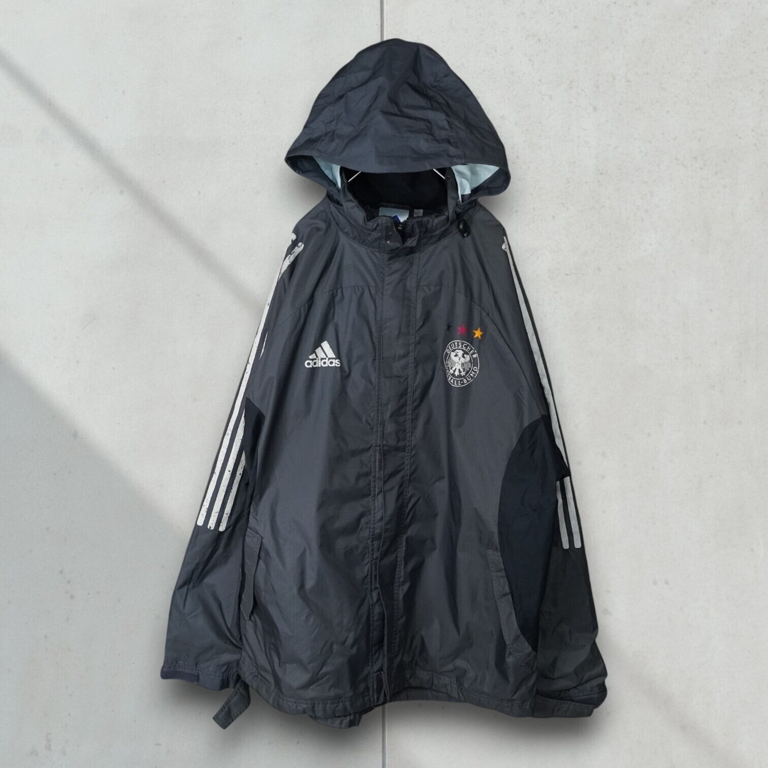 ビンテージ アンブロ プレミアリーグ トッテナム ナイロンブルゾン ビンテージ アンブロ プレミアリーグ トッテナム ナイロン