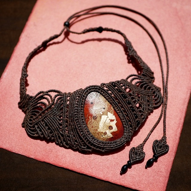 コラボ作品 【マクラメ】 漆・ネックレス