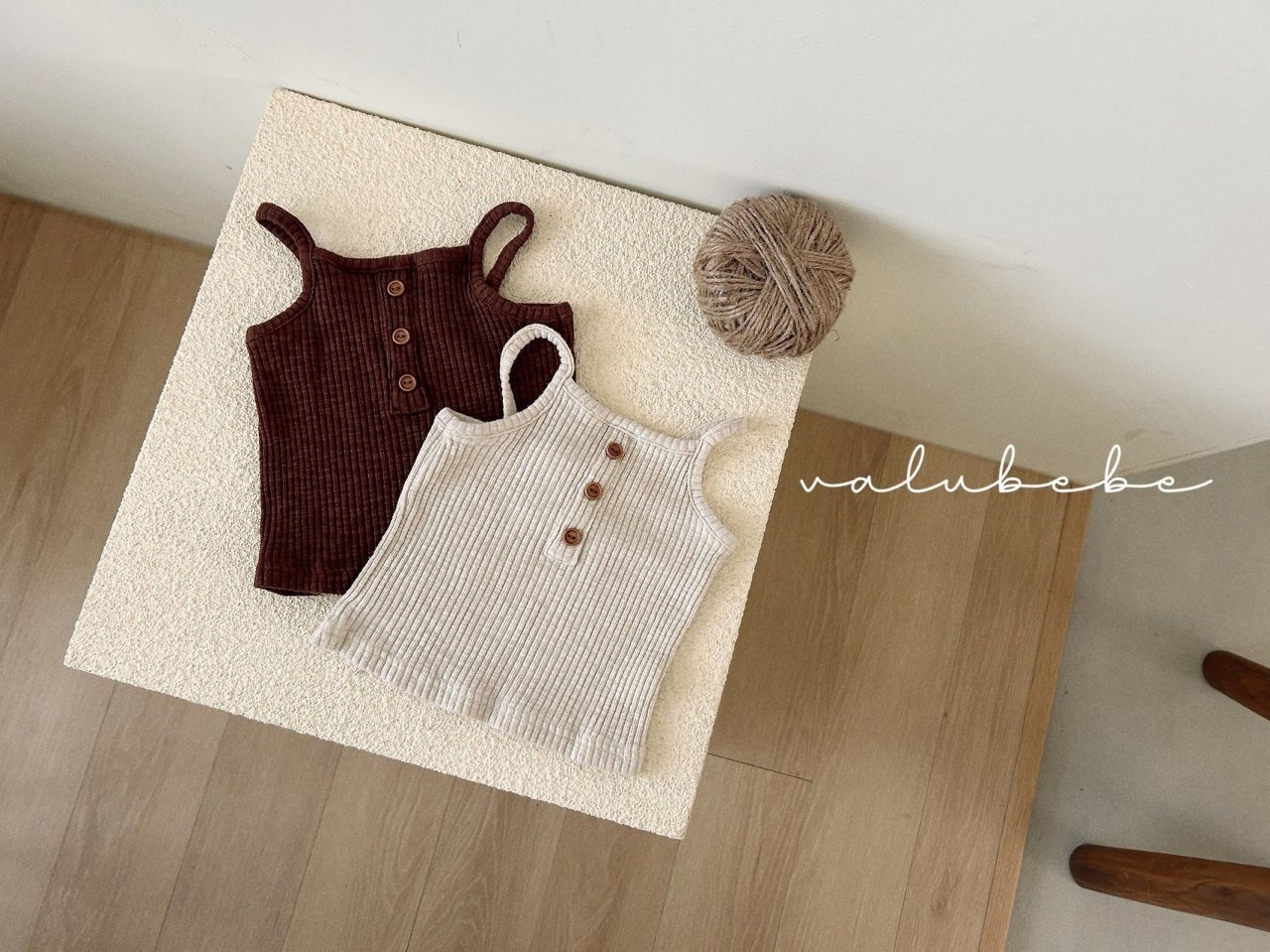 [valubebe] Single Button Top Tee / [벨루베베] 단작버튼탑티